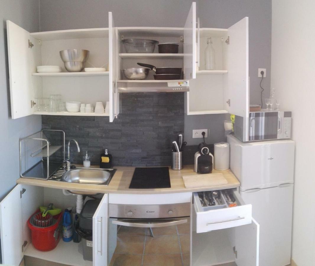 Le Montmorency Apartment Sete Bagian luar foto