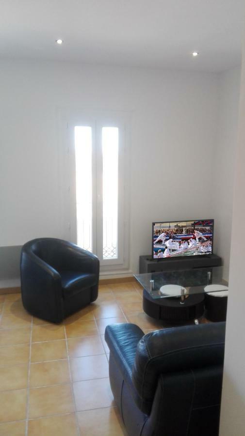 Le Montmorency Apartment Sete Bagian luar foto
