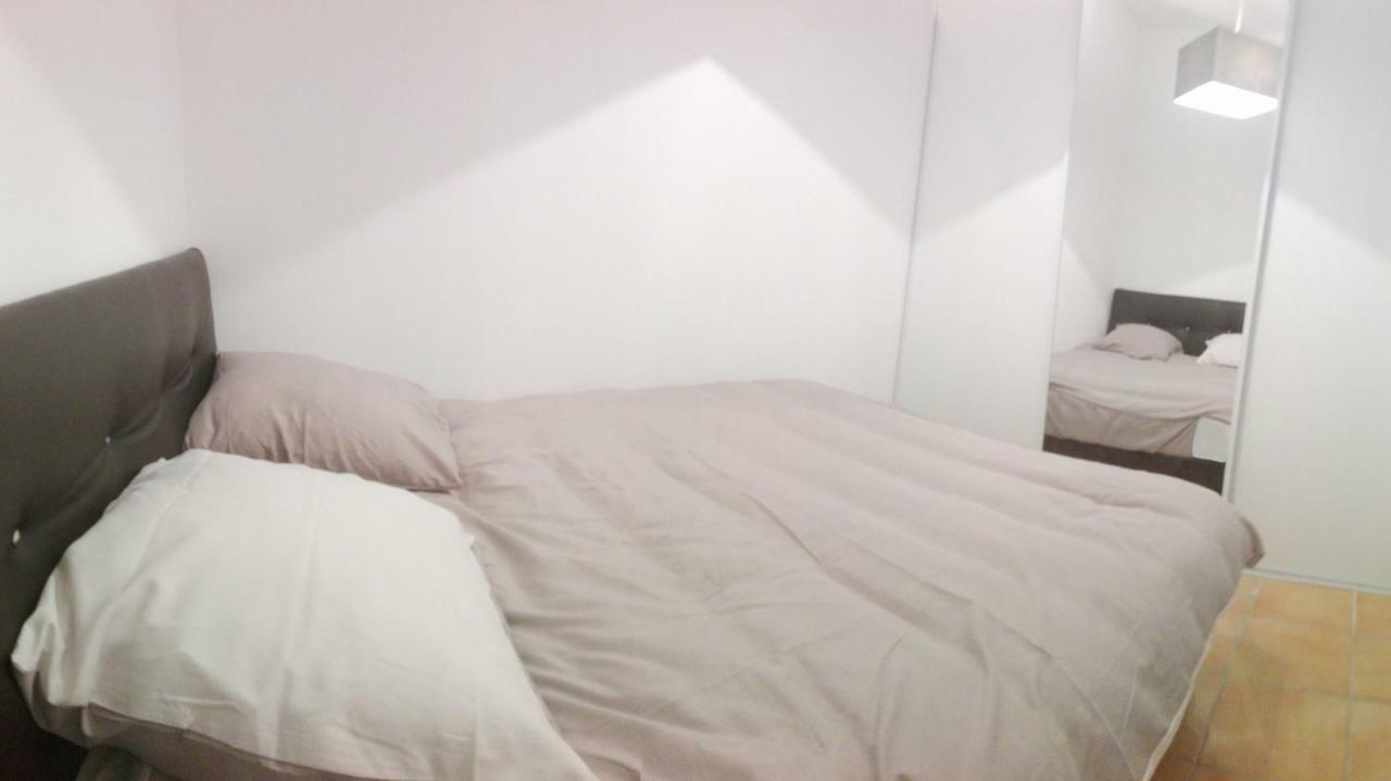 Le Montmorency Apartment Sete Bagian luar foto